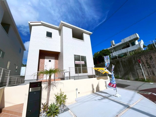 リーブルガーデン北谷町桑江　2号棟の外観