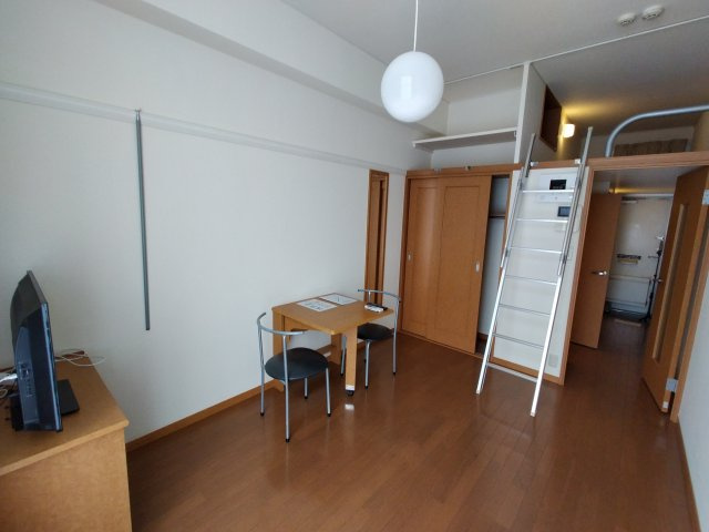 【居間・リビング】 | レオパレスセゾン