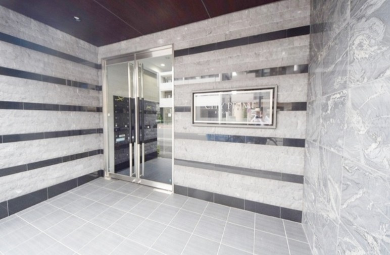 ＣＩＴＹ　ＰＲＩＭＥ　東日暮里のエントランス