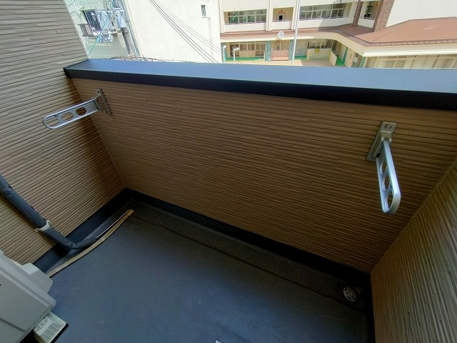 神戸市兵庫区荒田町３丁目のアパートのバルコニー|バルコニー