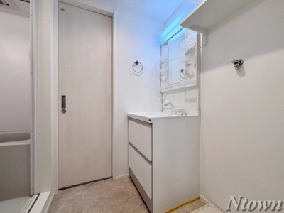 【洗面所】 | ハーモニーテラスK | 広い洗面スペース