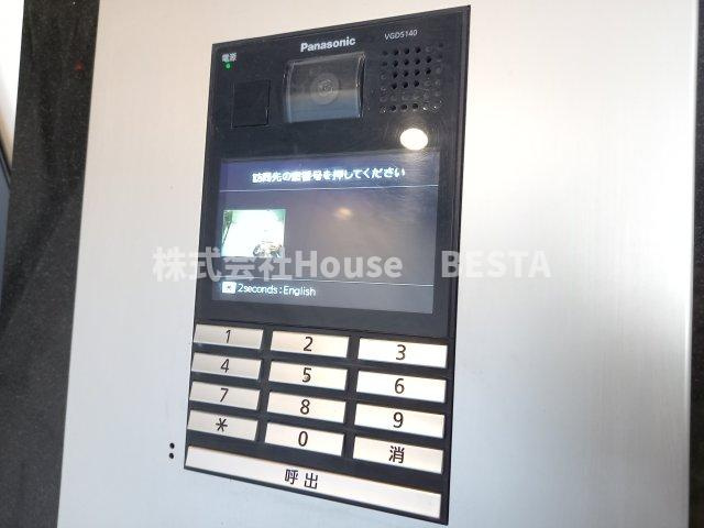 ララプレイス三宮ルミナージュのエントランス