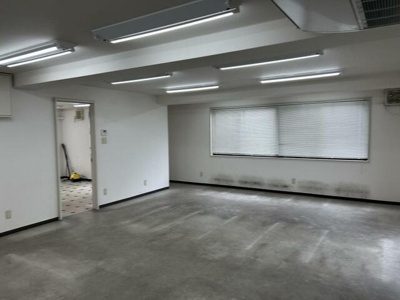 【駐車場】 | シバノビル　3階ワンフロア