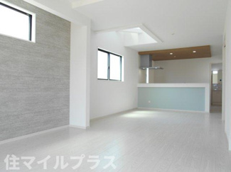 【居間・リビング】 | 郡山市静西1丁目新築一戸建て4棟 | 使いやすいリビングです