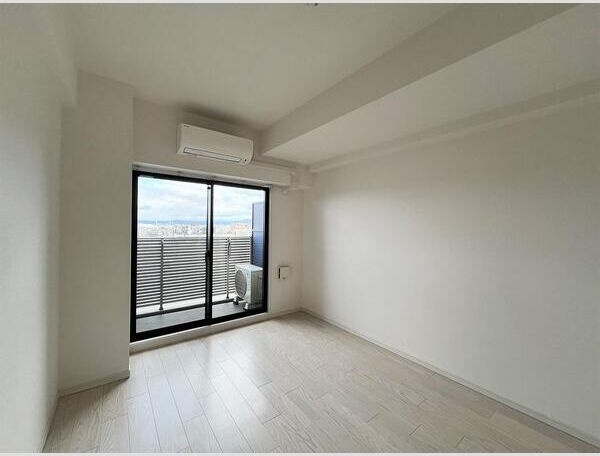 S-RESIDENCE江坂Alegriaの居間・リビング