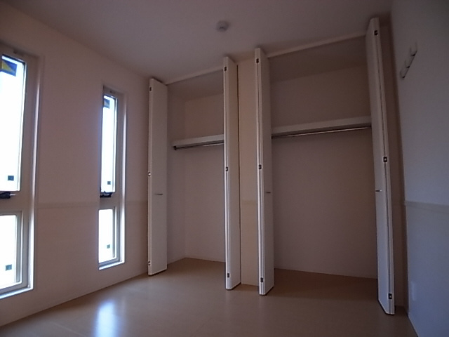 神戸市北区谷上東町のアパートの収納|クローゼット