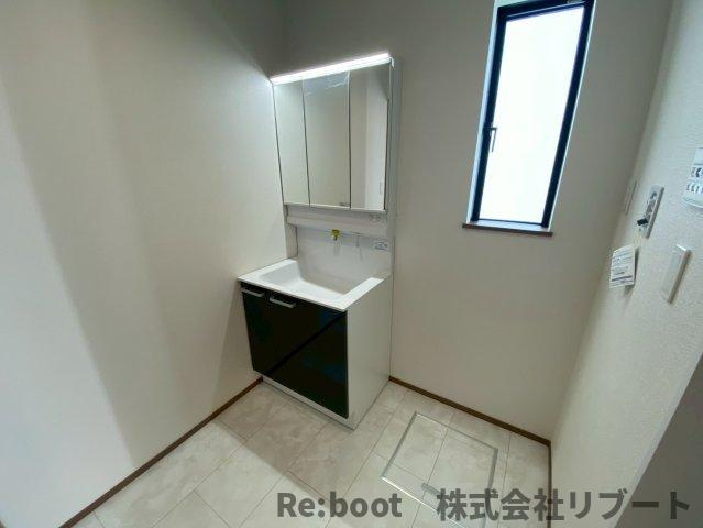 船橋市夏見６丁目 の独立洗面台