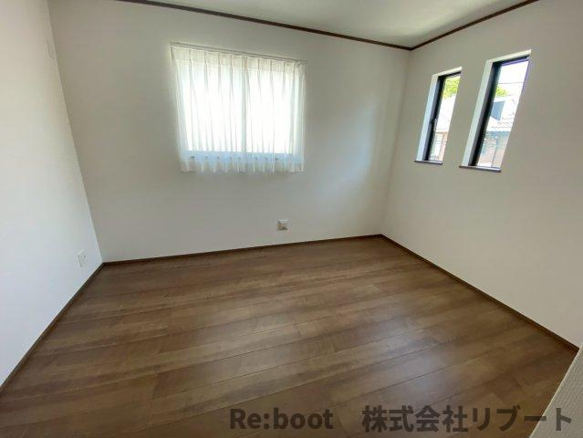 船橋市夏見６丁目 の洋室