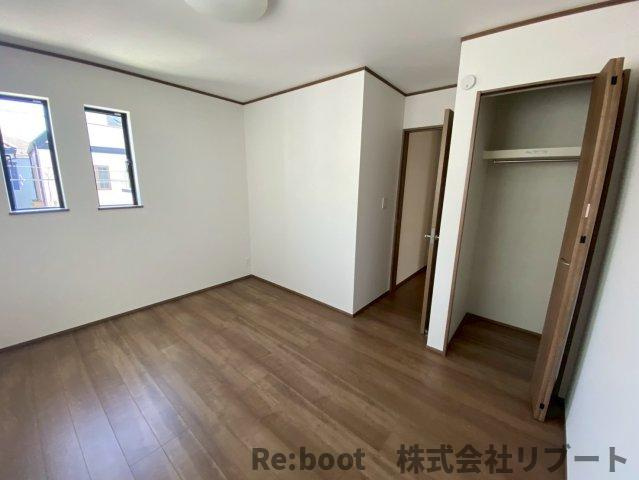 船橋市夏見６丁目 の洋室