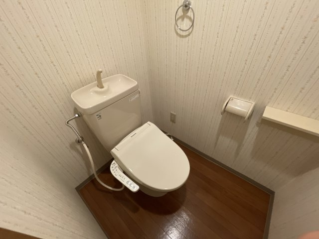 グランドゥール春日のトイレ
