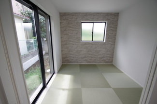 【和室】 | 府中市小柳町4丁目　新築戸建て（全2棟）1号棟　4098万円 | 1階和室4.5帖