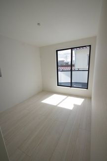 【洋室】 | 府中市小柳町4丁目　新築戸建て（全2棟）1号棟　4098万円