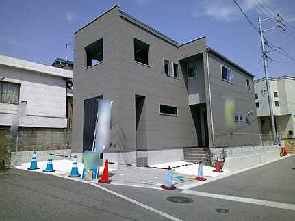 安芸郡熊野町中溝２丁目の外観