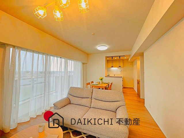 【居間・リビング】 | セレナハイムパークステージ桶川　中古マンション