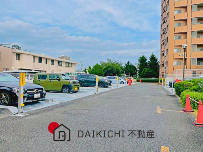 【駐車場】 | セレナハイムパークステージ桶川　中古マンション
