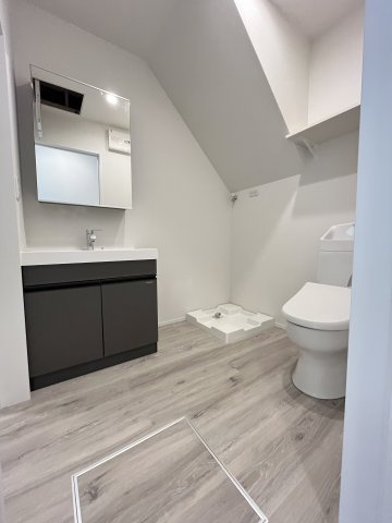 CONTRO　A棟の洗面所