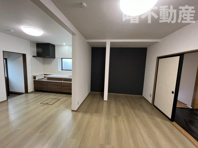 酒田市錦町二丁目の居間・リビング|使いやすい居間です