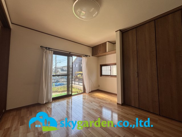 秦野市堀西　中古戸建の居間・リビング