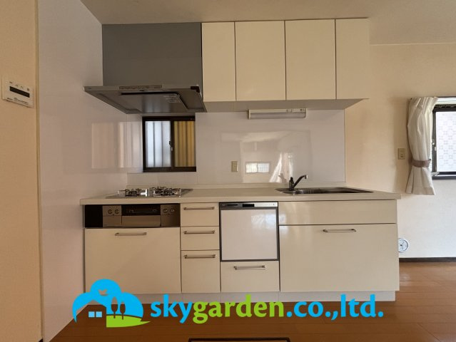 秦野市堀西　中古戸建のキッチン