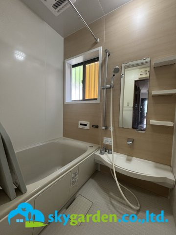 秦野市堀西　中古戸建の浴室