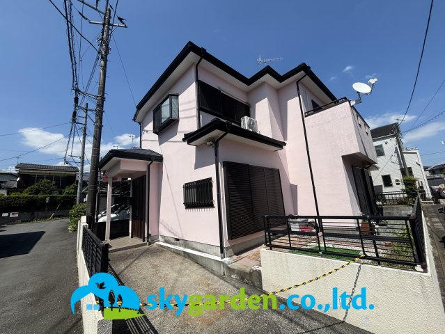 秦野市堀西　中古戸建の外観