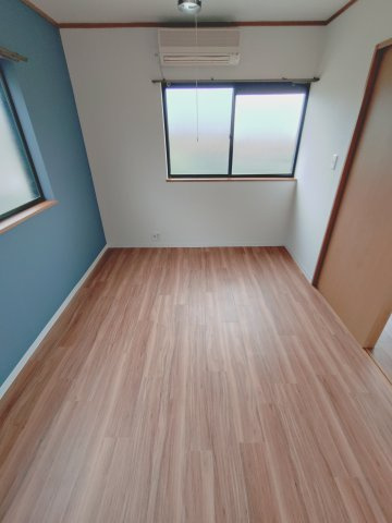 新緑のショコラティエの居間・リビング