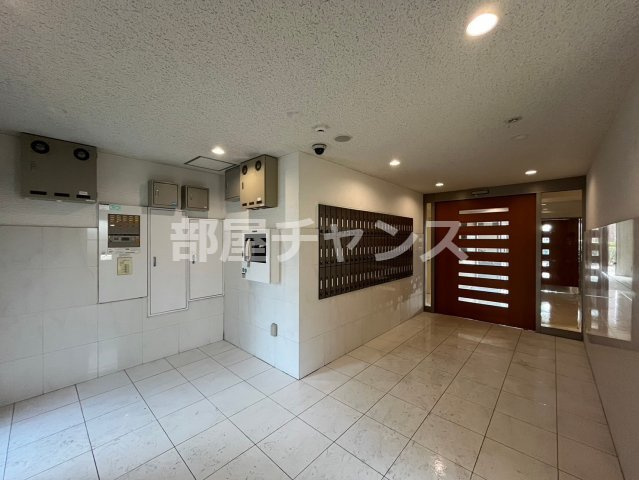 エコロジー鶴舞レジデンスのロビー|ゆとりのあるロビーです