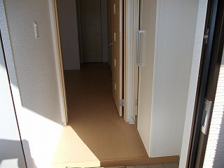 【玄関】 | サンシャインヒルズⅠ・Ｂ