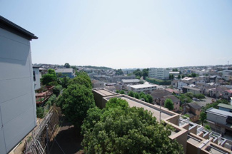 【展望】 | 西生田小学校・中学校が見えます。