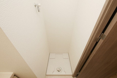 【設備】 | S-RESIDENCE堺筋本町Deux | 洗濯機置き場です