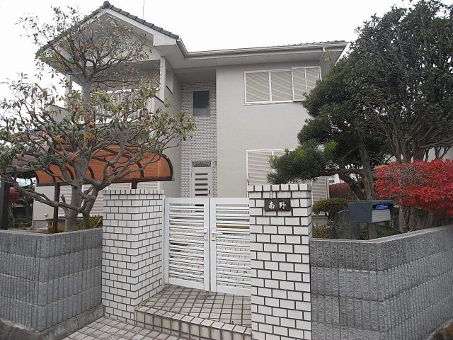 小山市中久喜１丁目の一戸建てのエントランス