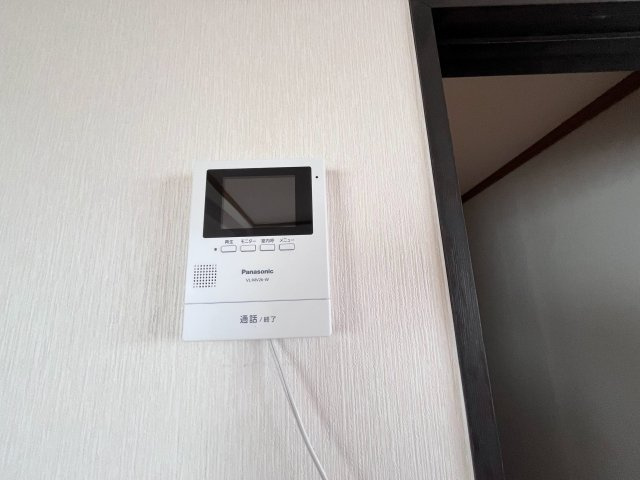 ルナハイツ Part 3のセキュリティ|モニター付きインターホン