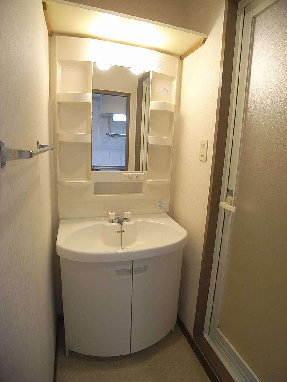 安武マンション城北の洗面所