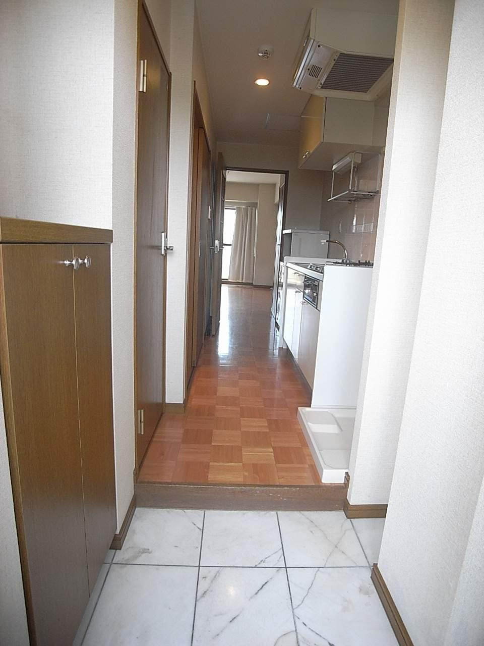 安武マンション城北の玄関