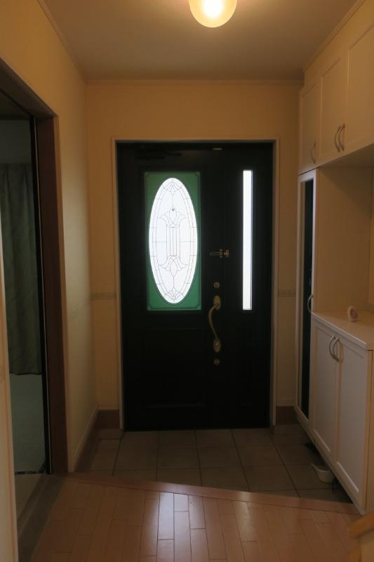 喜沢戸建ての玄関