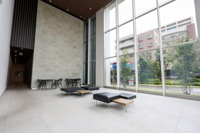 アトラスタワー小山城山町のロビー