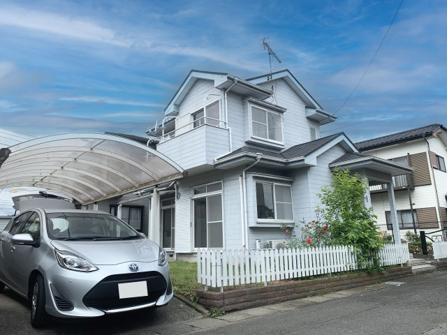 羽川深井戸建ての外観|静かな住宅街の中にあります。