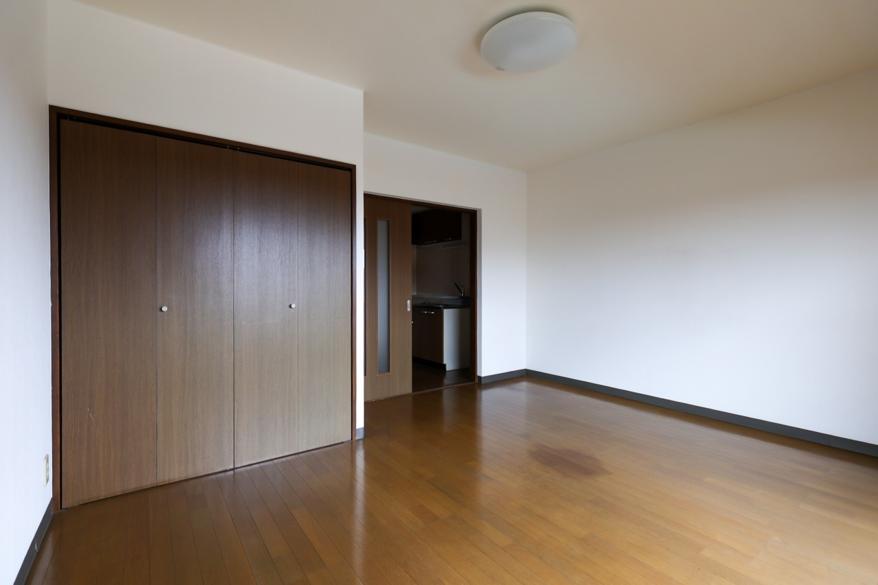 ラ・セゾン城北の居間・リビング