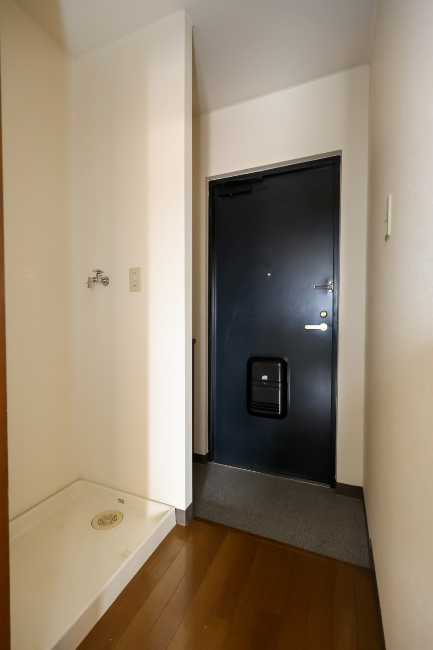 ラ・セゾン城北の玄関