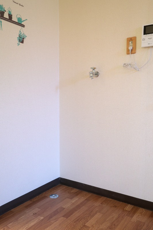 ストレイキャットの設備|洗濯機置き場