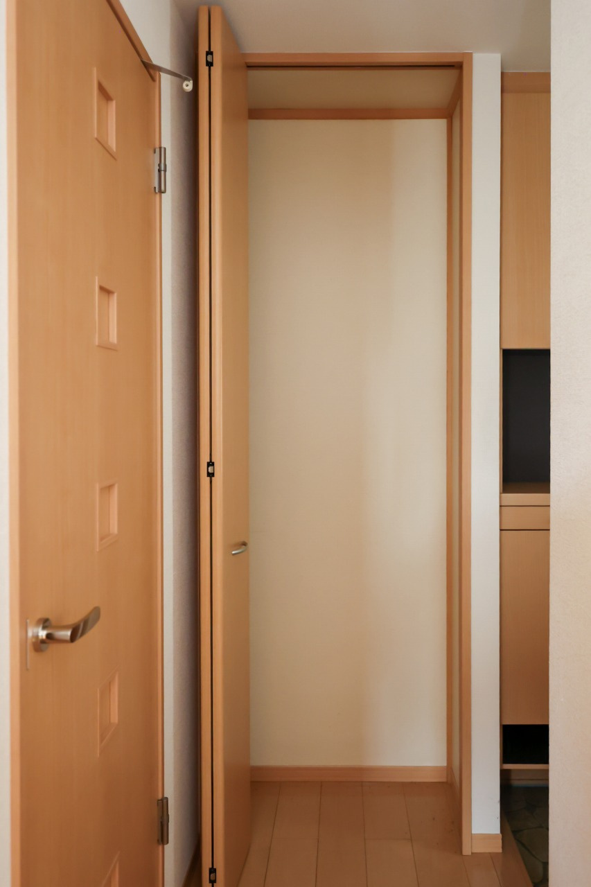 アムールレジデンスの収納|廊下収納