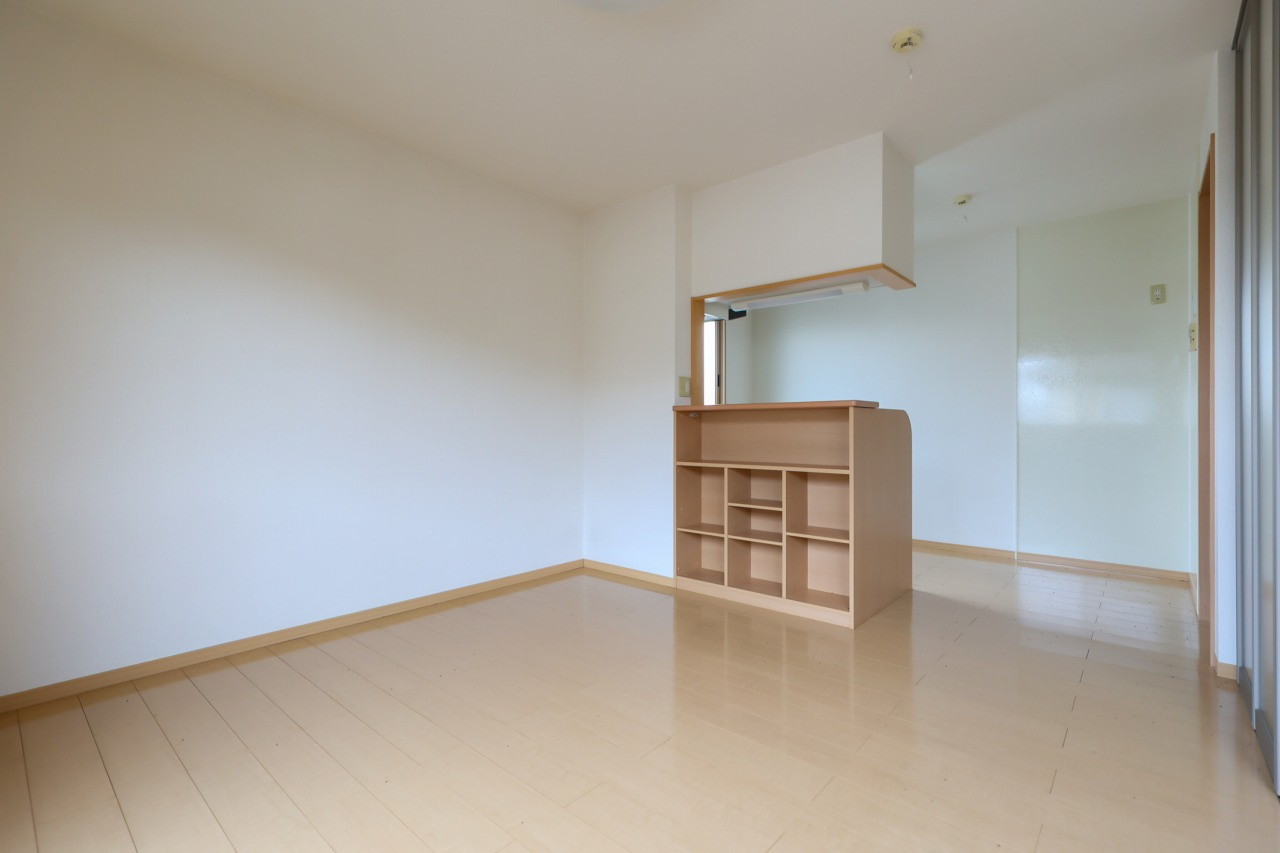 アムールレジデンスの居間・リビング