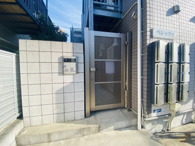 【エントランス】 | ベレッツァ