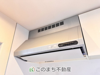 【キッチン】 | サーパス簗瀬西通り | お料理の匂いもスッキリ♪シンプルデザインで掃除も簡単‼