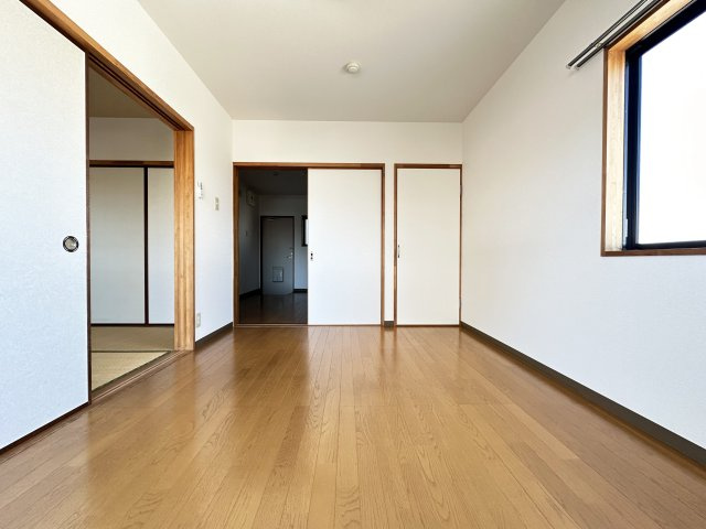 センターハウスはりまやの内装