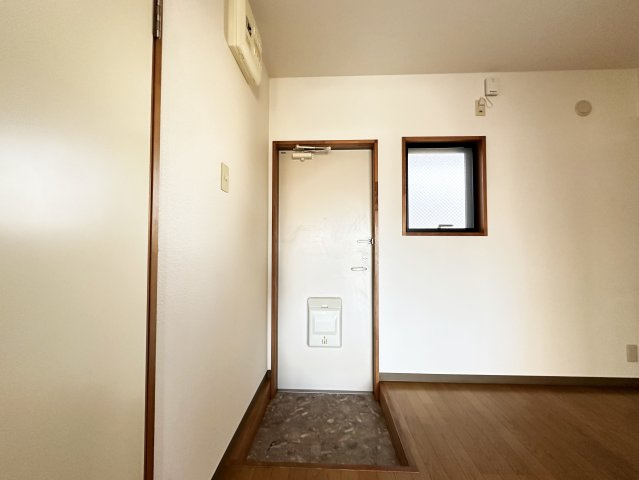 センターハウスはりまやの玄関