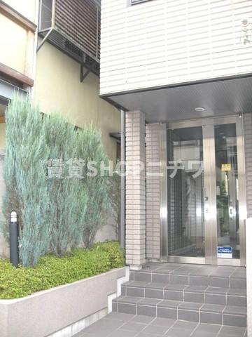 オーパス信濃町のエントランス|☆玄関　オートロック付き☆