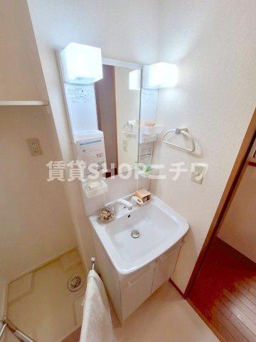 オーパス信濃町の洗面所