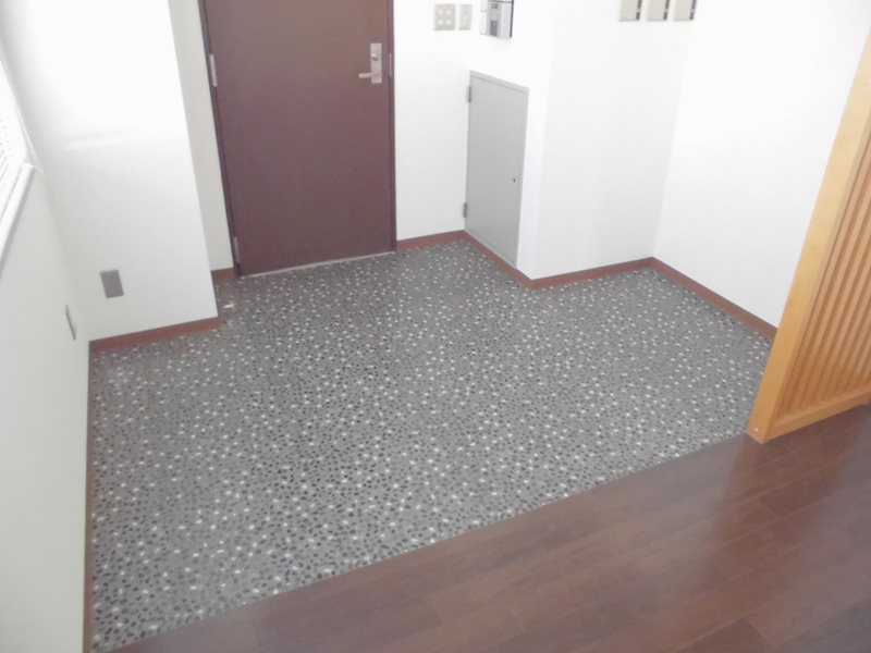 プラネットビルの内装