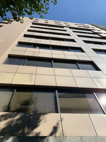 プラネットビルの外観